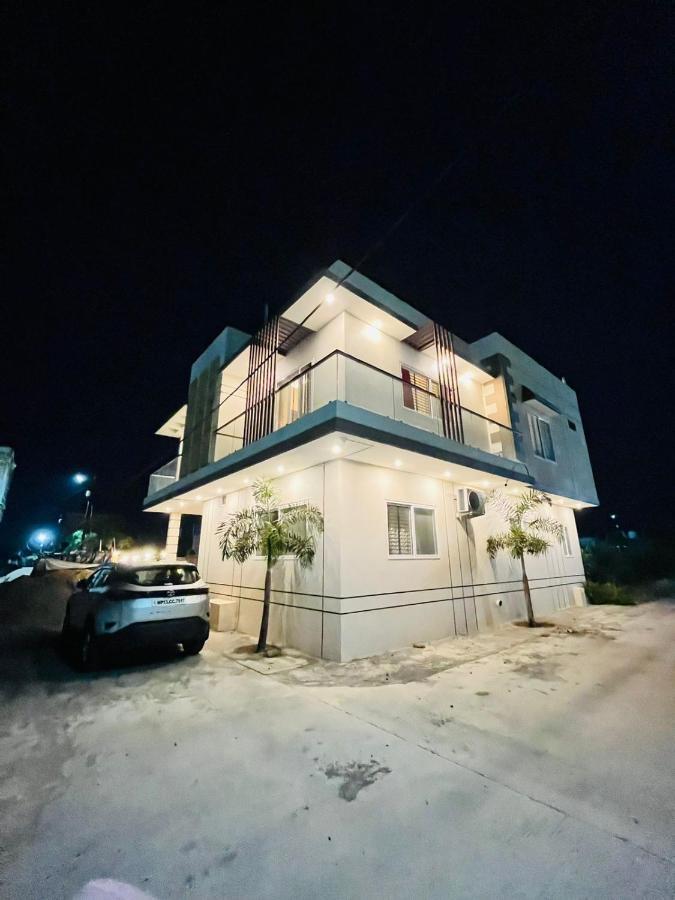 Shyam Sudha Home Stay Ujjain Zewnętrze zdjęcie