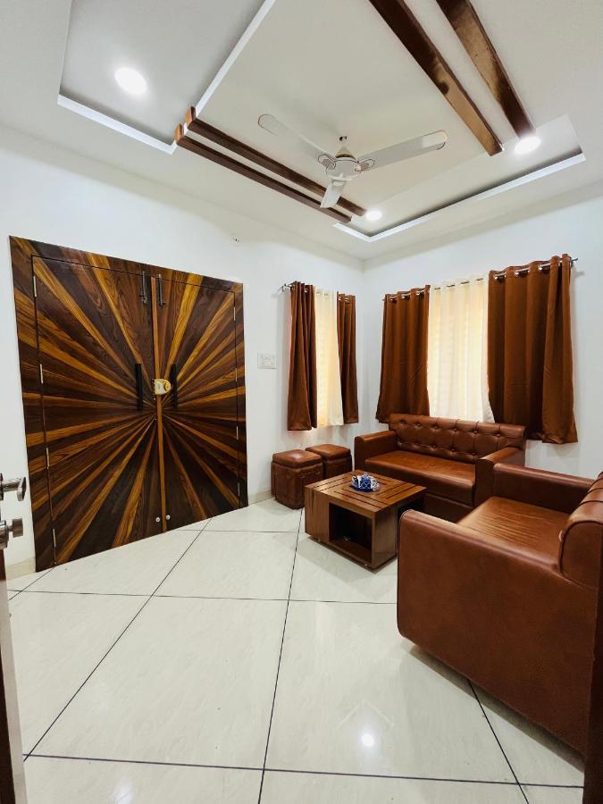 Shyam Sudha Home Stay Ujjain Zewnętrze zdjęcie